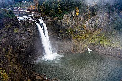 《赛博朋克2077》每周有超百万玩家回归 官方发文致谢